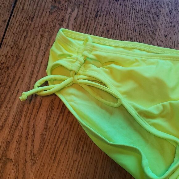NOBO Yellow Ruche Side Tie Bikini Bottoms Junior 9 | Low-Rise Swimwear - Picture 3 of 4